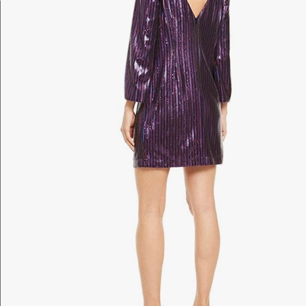 (Bonus Jewelry included ‼️‼️) Trina Turk Women's Gia Split Sleeve Sequin Dress - Picture 2 of 8